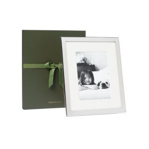 Fine Metal Frame Silver Plated: 9x11